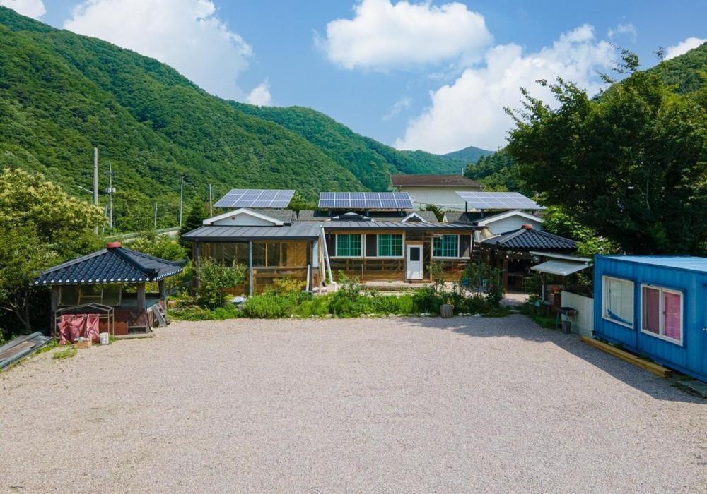 Nolbu And Heungbu Pension Inje Exterior foto